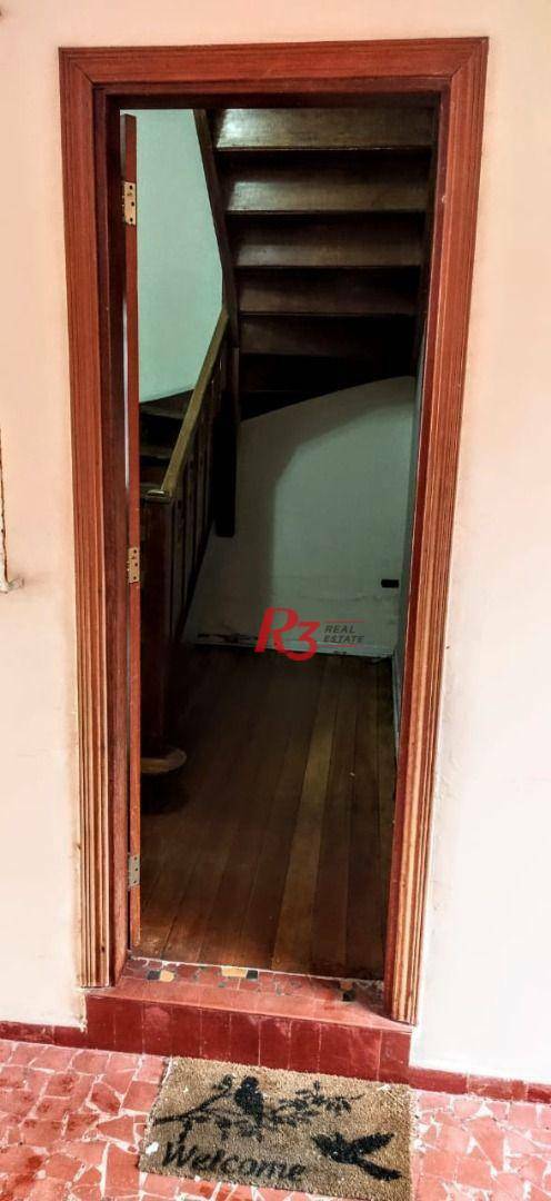 Sobrado à venda e aluguel com 5 quartos, 260m² - Foto 14