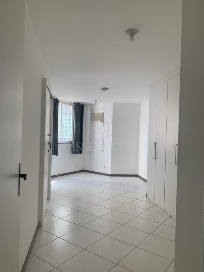 Apartamento à venda com 3 quartos, 90m² - Foto 16