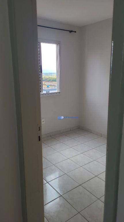 Apartamento à venda com 3 quartos, 63m² - Foto 11