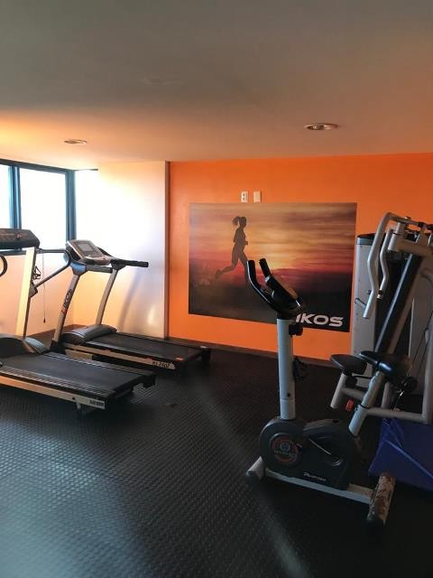 Apartamento para alugar com 2 quartos, 90m² - Foto 33