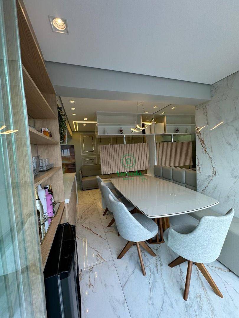 Apartamento à venda e aluguel com 2 quartos, 60m² - Foto 12