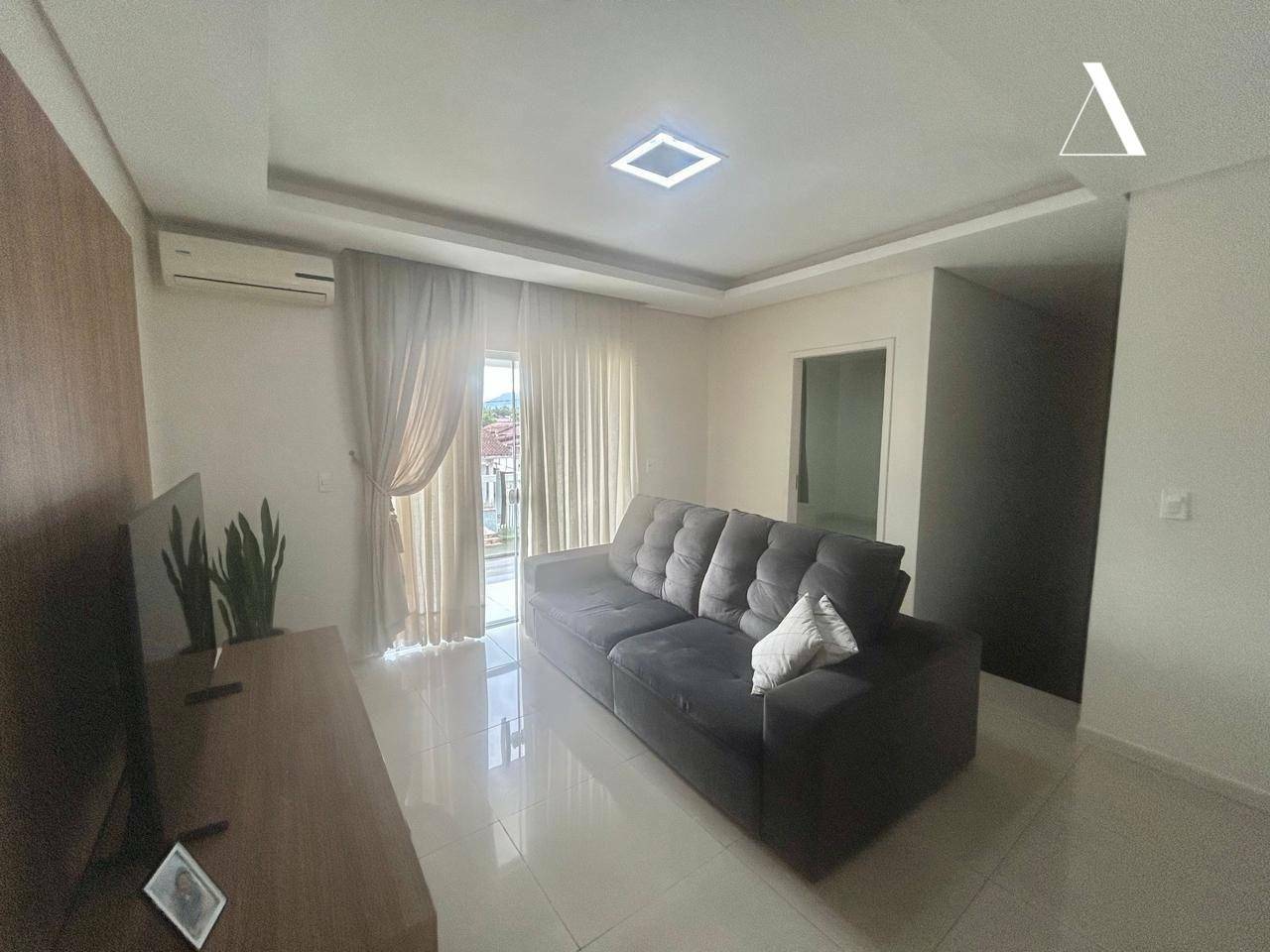 Casa à venda com 3 quartos, 234m² - Foto 6