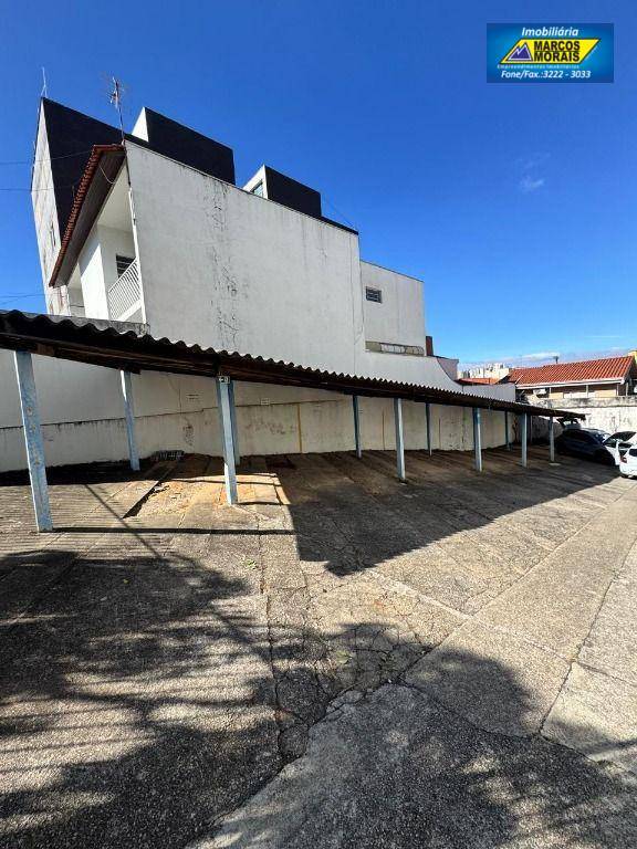 Apartamento à venda com 2 quartos, 76m² - Foto 11