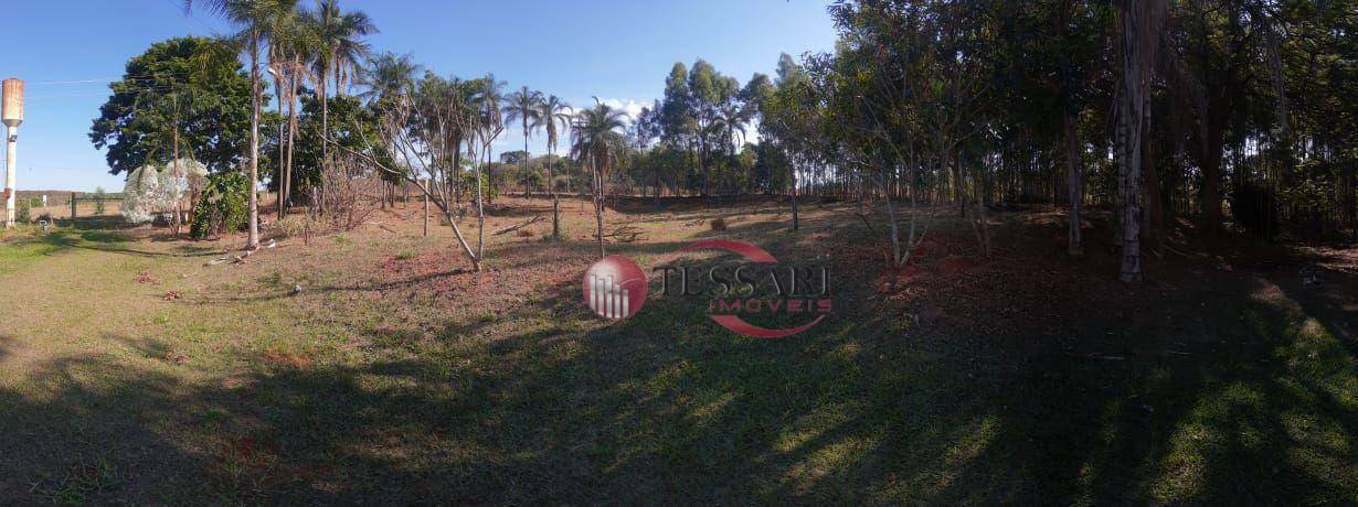 Sítio à venda com 3 quartos, 180m² - Foto 25