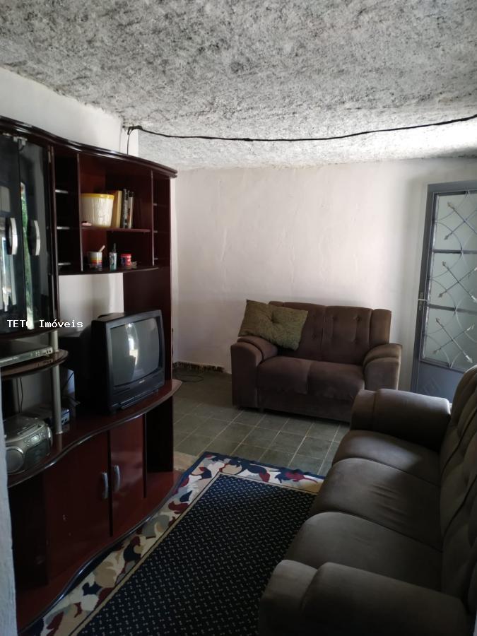 Sítio à venda com 2 quartos, 1800m² - Foto 11