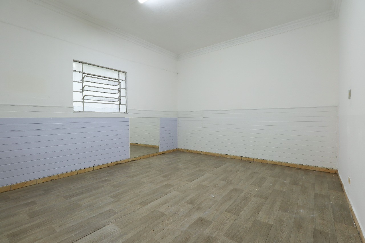 Casa à venda com 11 quartos, 250m² - Foto 18