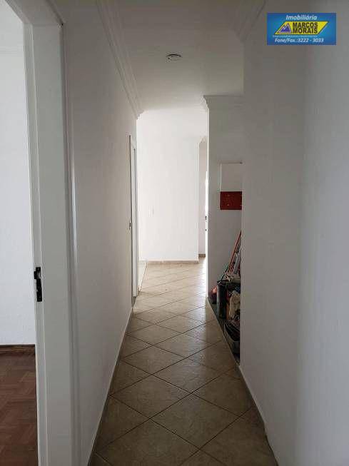 Casa para alugar com 4 quartos, 450m² - Foto 12