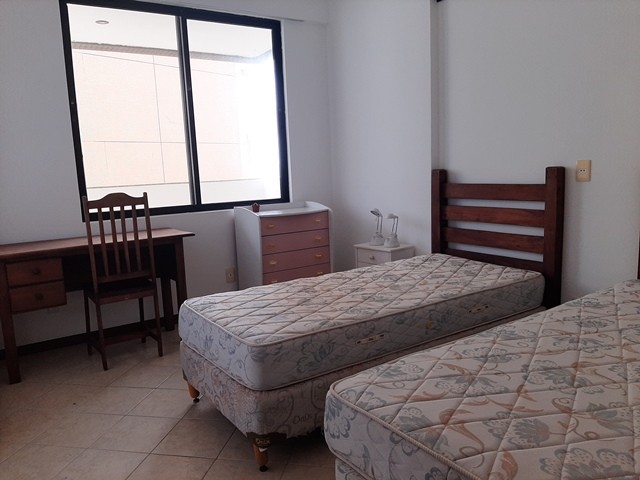 Apartamento para alugar com 2 quartos, 90m² - Foto 6