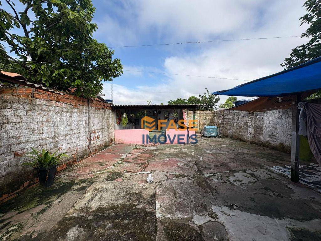 Casa à venda com 3 quartos, 82m² - Foto 5