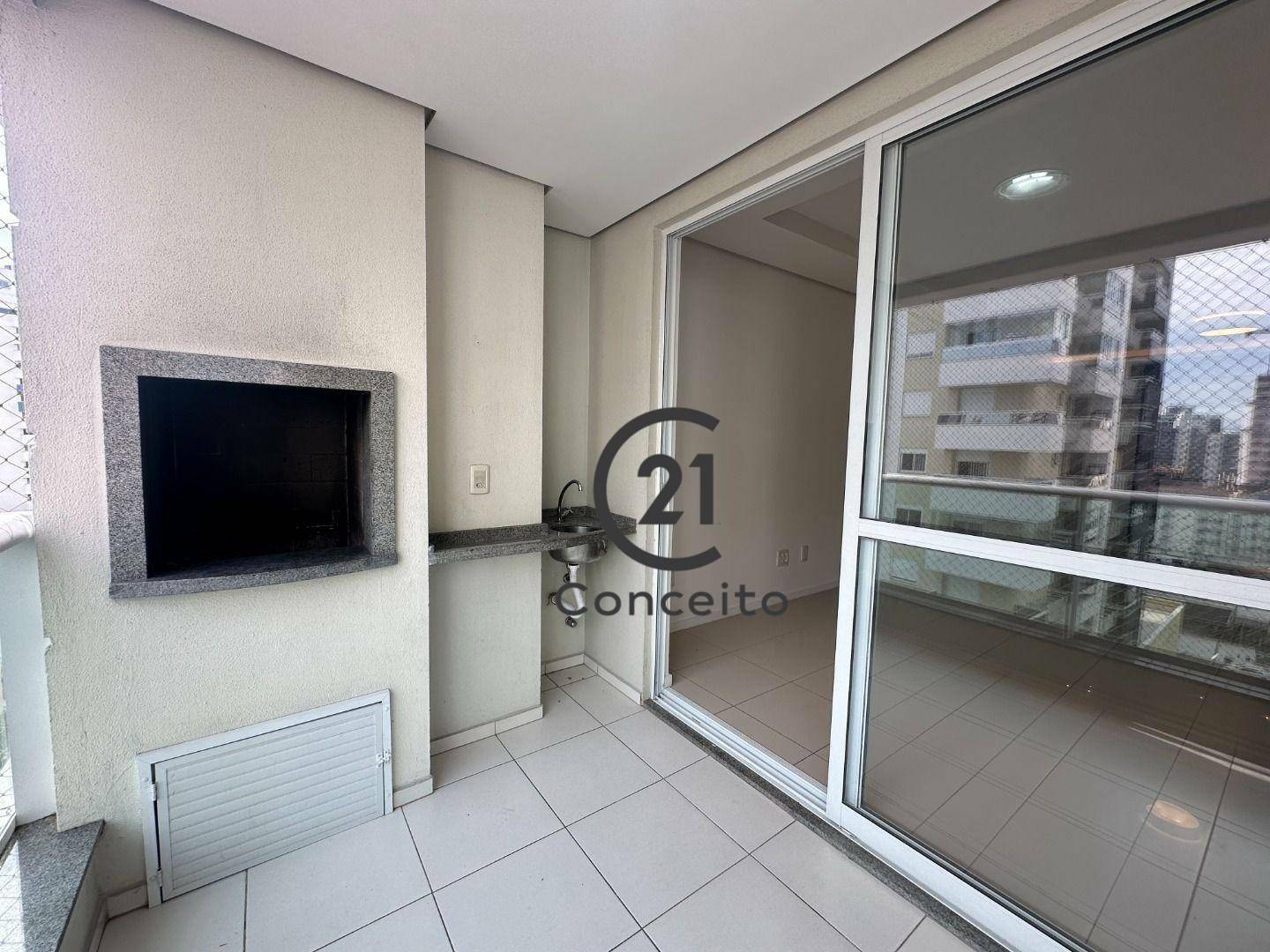 Apartamento para alugar com 3 quartos, 108m² - Foto 1