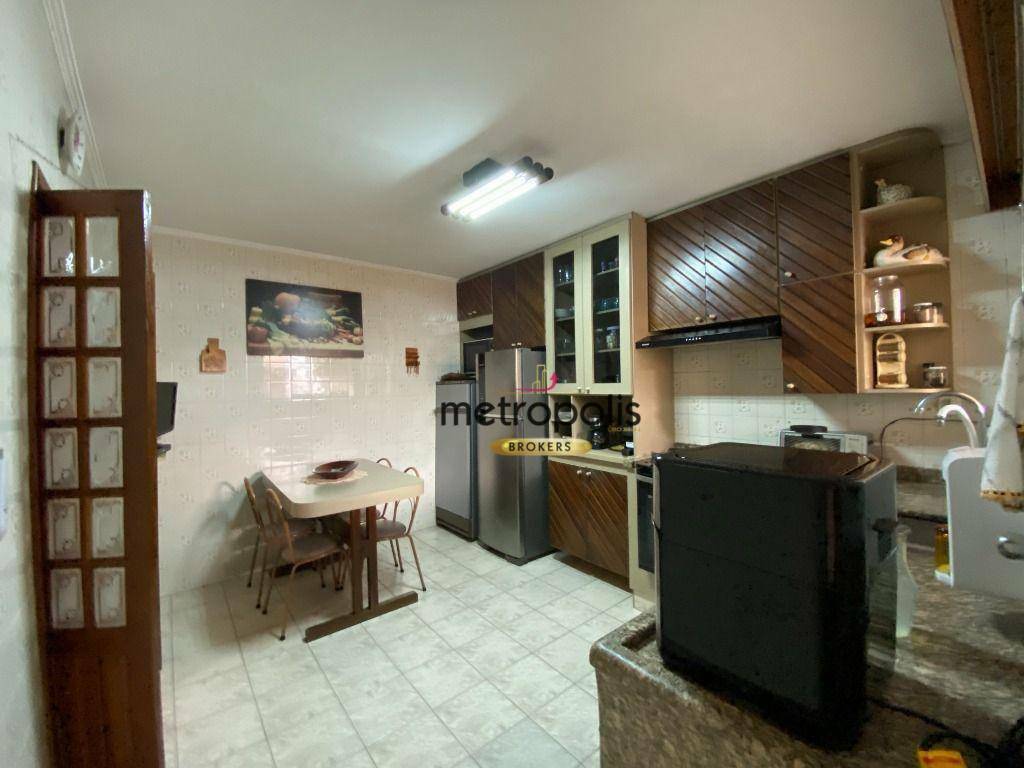 Apartamento à venda com 3 quartos, 130m² - Foto 11