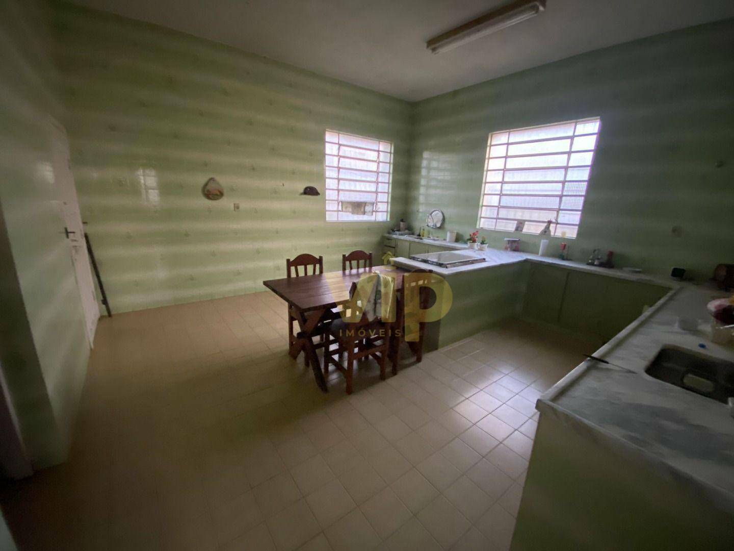 Casa à venda com 4 quartos, 592m² - Foto 21