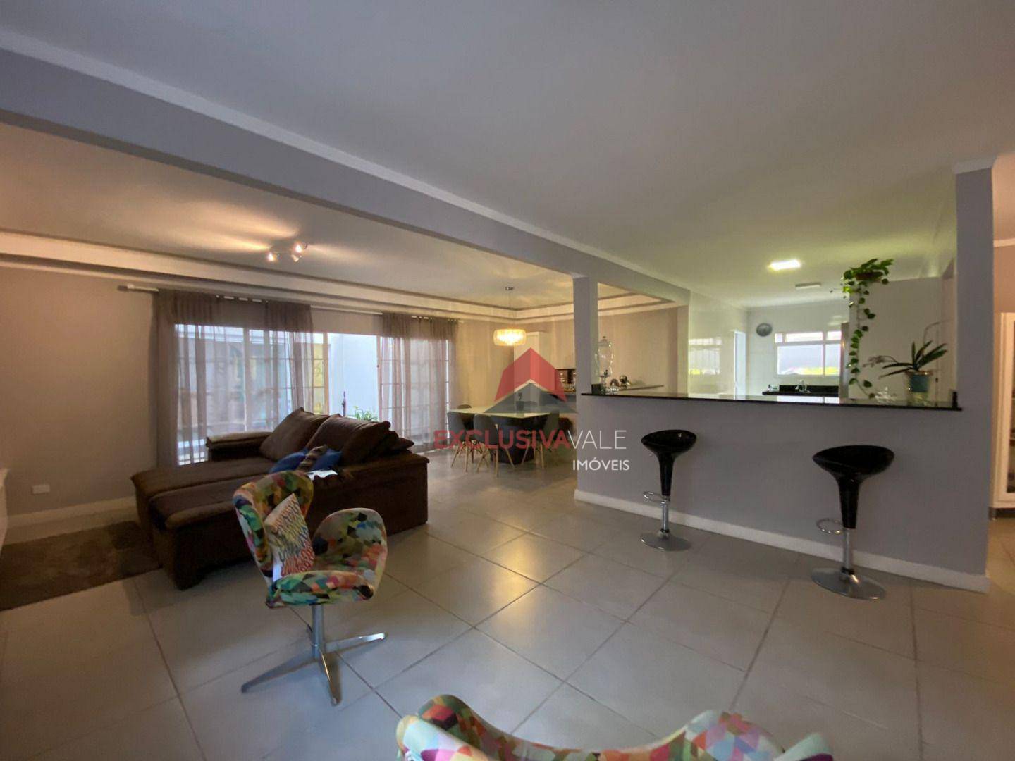 Casa à venda com 4 quartos, 500m² - Foto 12