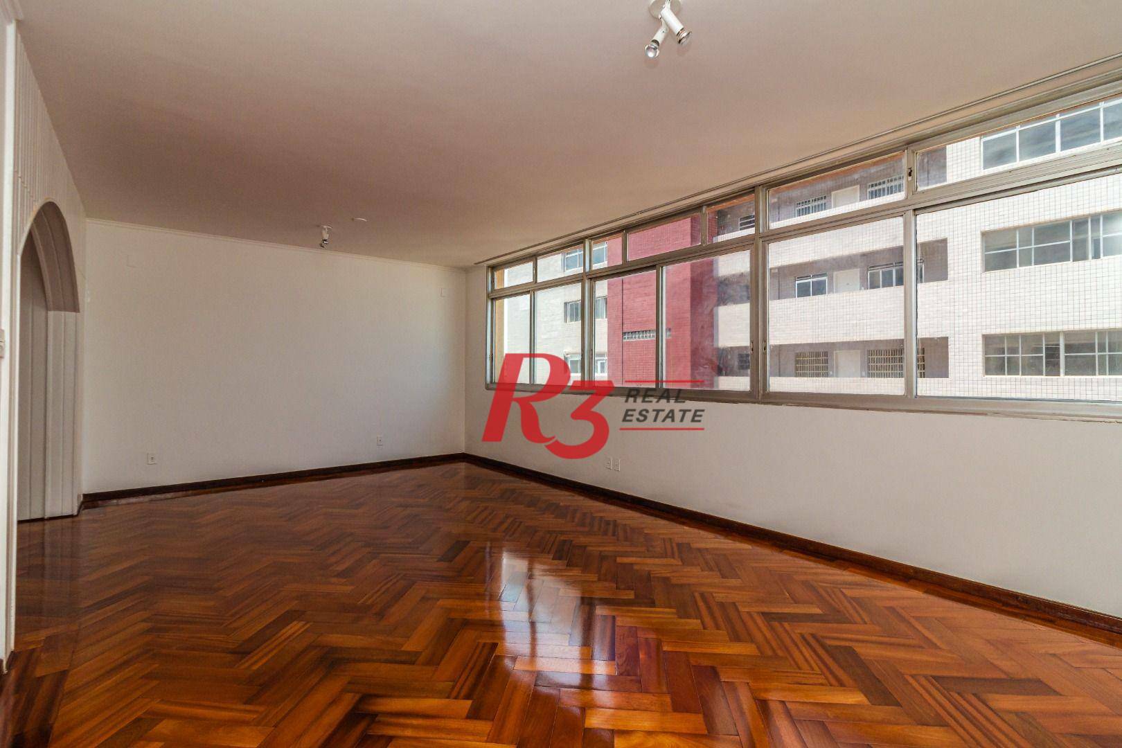 Apartamento para alugar com 3 quartos, 125m² - Foto 4