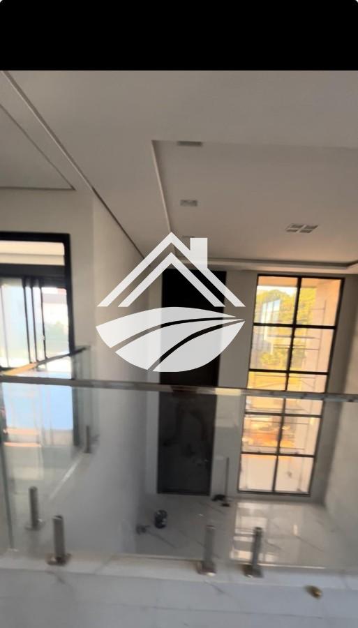 Sobrado à venda com 4 quartos, 408m² - Foto 2