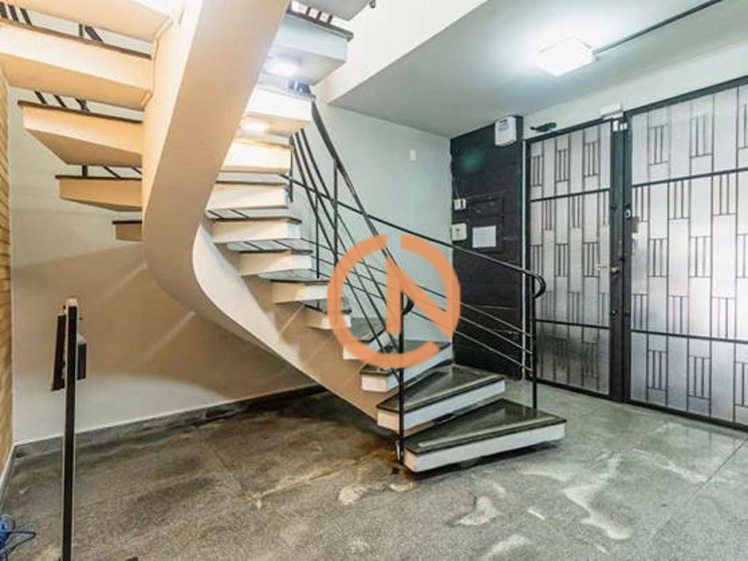 Sobrado à venda e aluguel com 11 quartos, 369m² - Foto 4