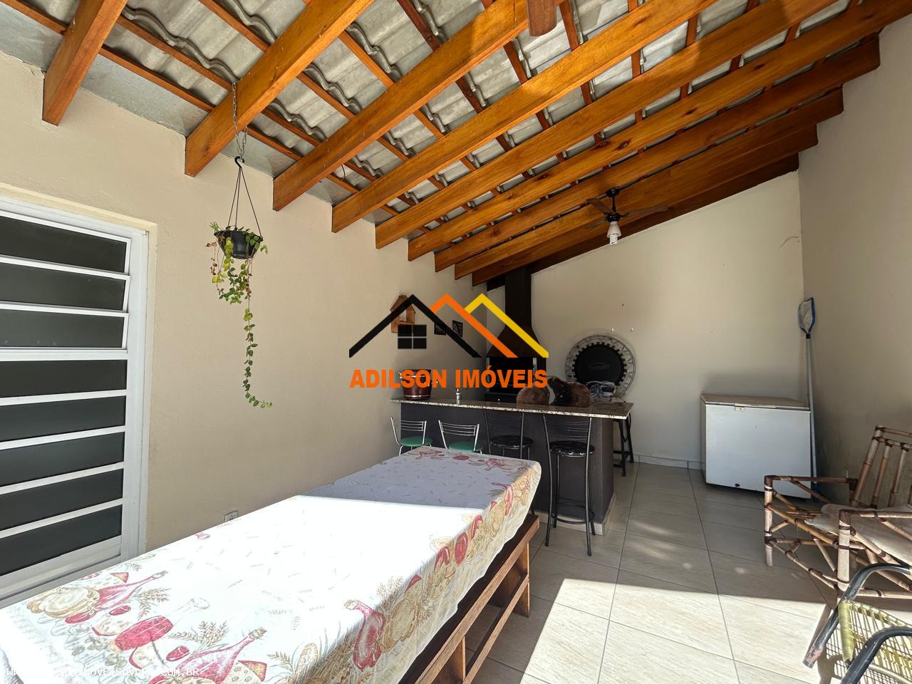 Casa à venda com 3 quartos, 300m² - Foto 13