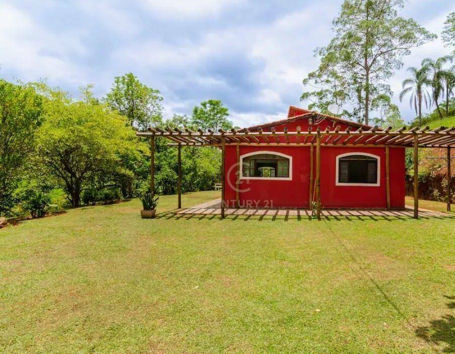 Chácara à venda com 4 quartos, 200m² - Foto 4