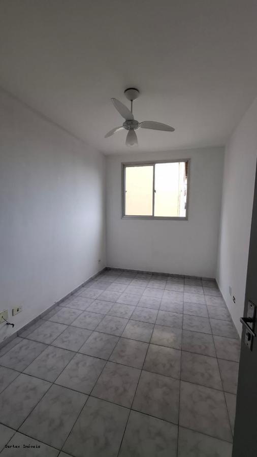 Apartamento à venda com 2 quartos - Foto 6