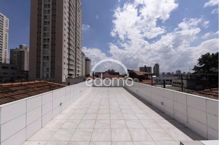 Casa para alugar com 2 quartos, 190m² - Foto 17