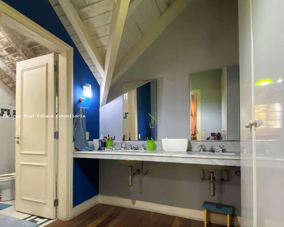 Casa à venda com 4 quartos, 3135m² - Foto 27