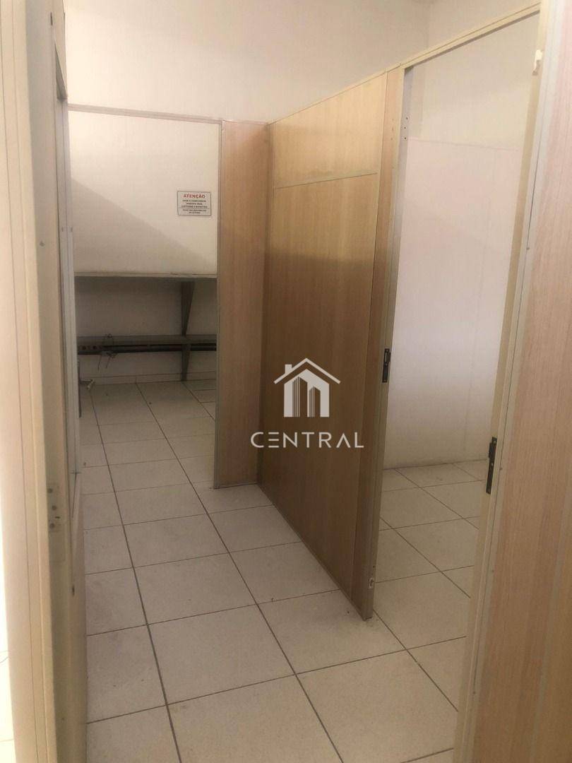 Casa à venda com 2 quartos, 226m² - Foto 12