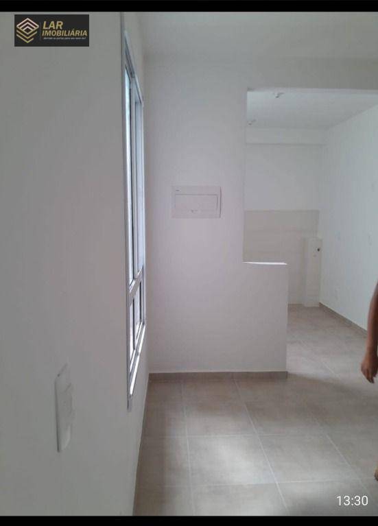 Apartamento à venda com 2 quartos, 42m² - Foto 7