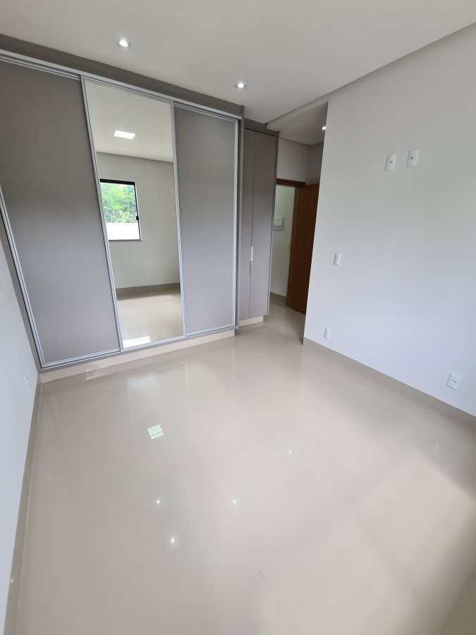 Casa à venda com 3 quartos, 278m² - Foto 21