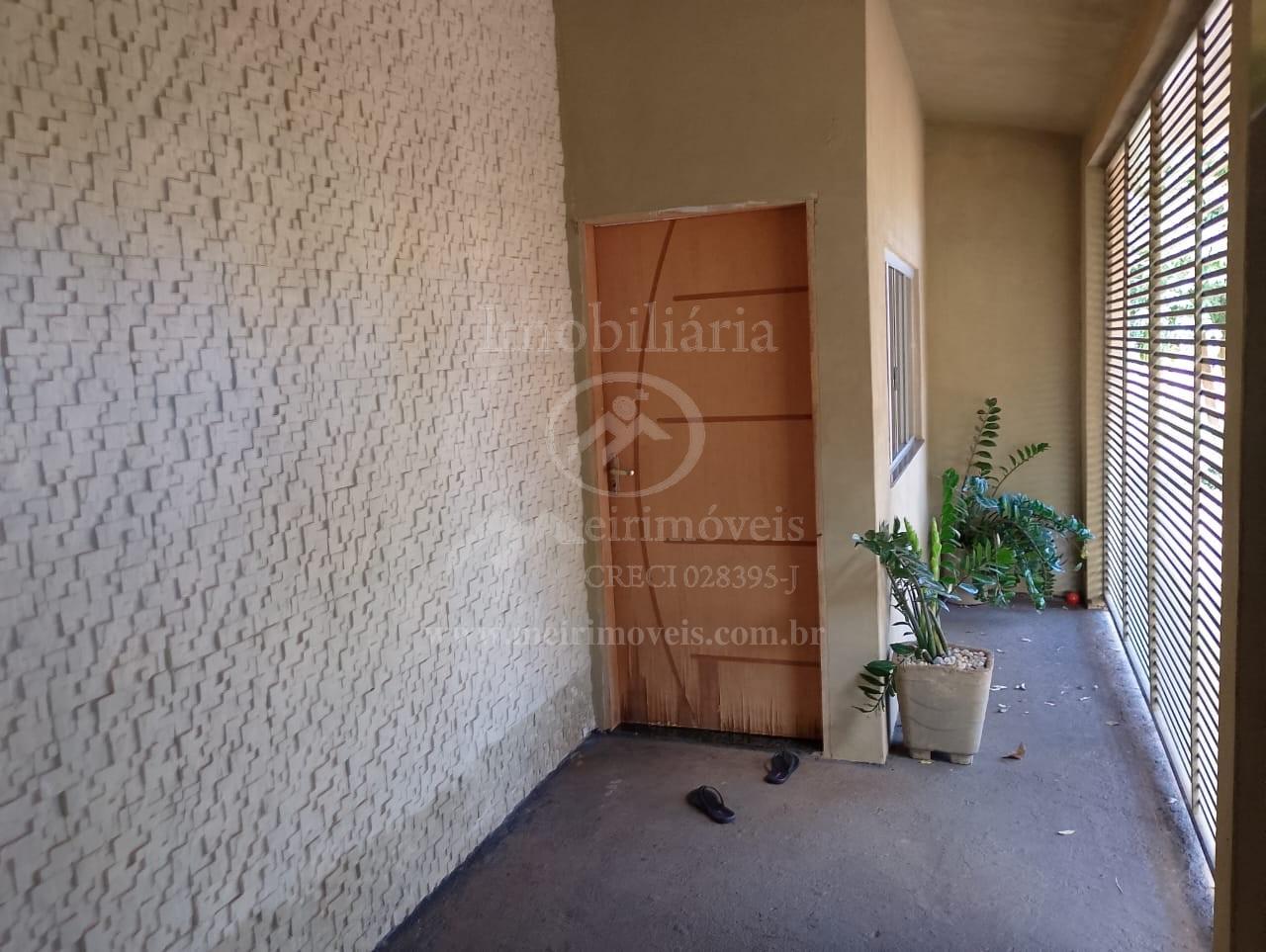 Chácara à venda com 2 quartos, 1025m² - Foto 15