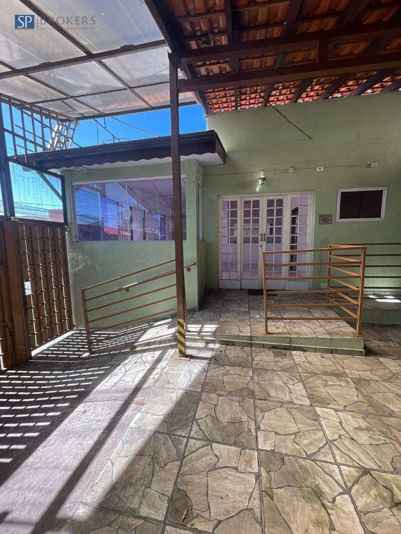 Casa à venda com 3 quartos, 155m² - Foto 2
