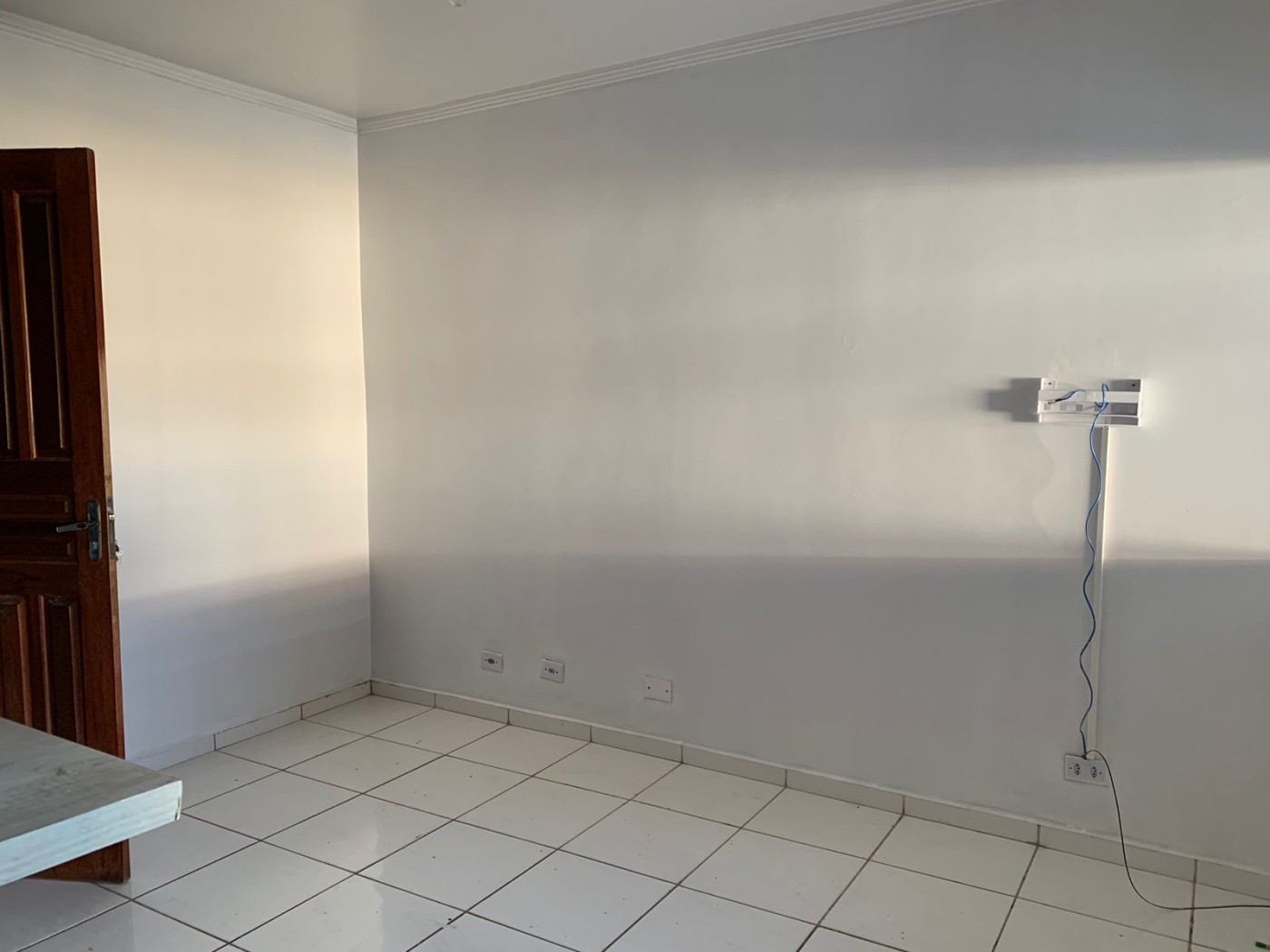 Casa à venda com 3 quartos, 60m² - Foto 7