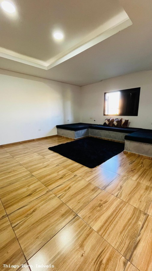 Casa à venda com 4 quartos, 650m² - Foto 14