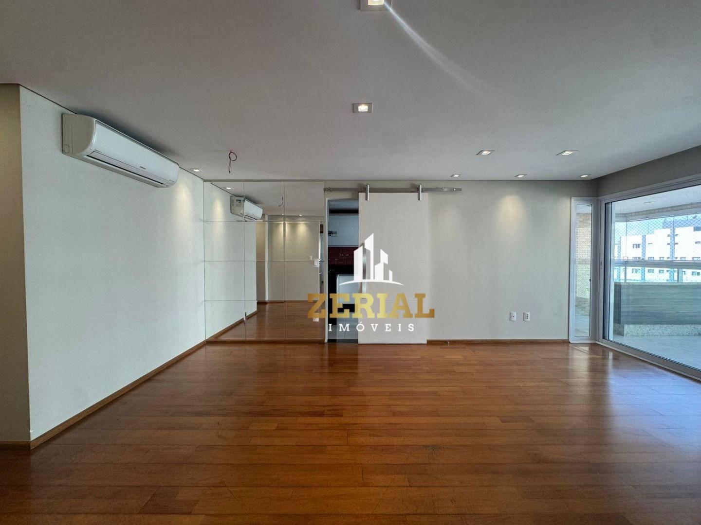 Apartamento à venda com 3 quartos, 142m² - Foto 4