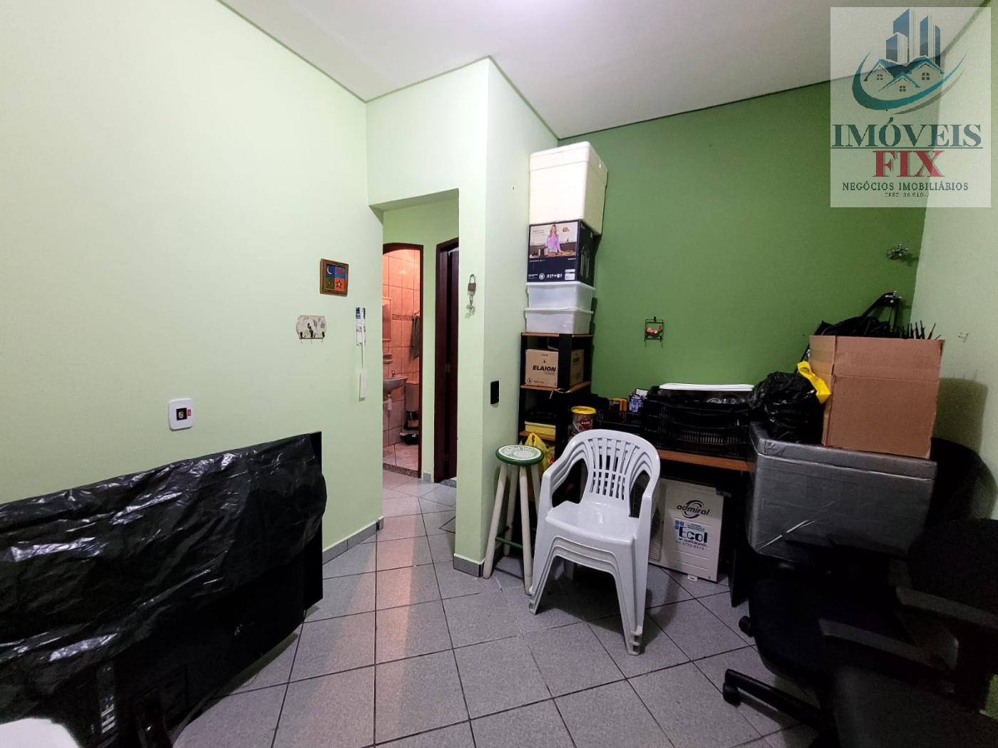 Casa à venda com 5 quartos, 198m² - Foto 26
