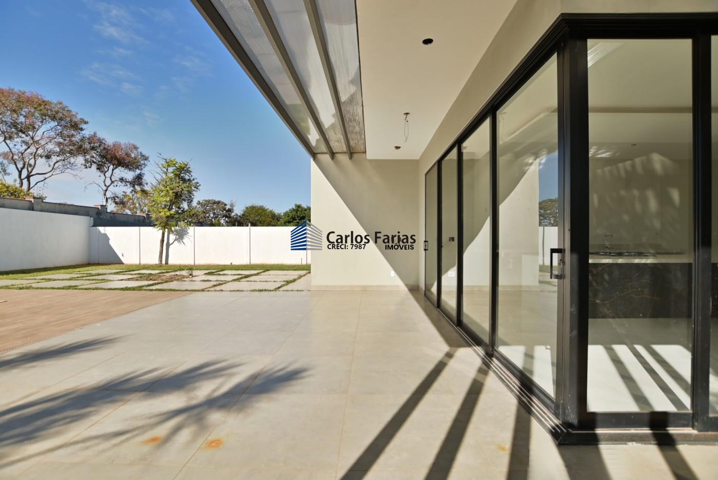 Casa de Condomínio à venda com 4 quartos, 300m² - Foto 8