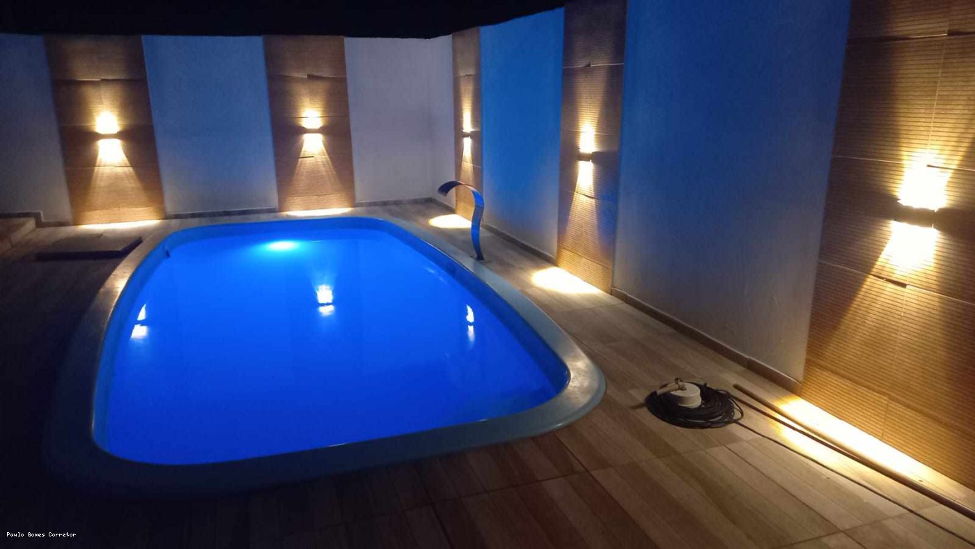 Casa à venda com 3 quartos, 132m² - Foto 4
