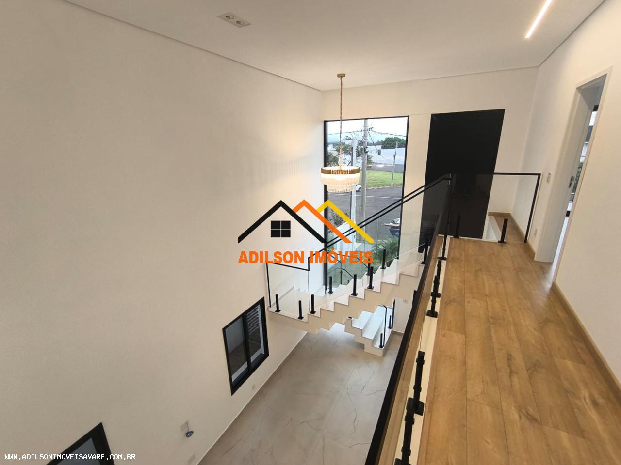 Casa à venda com 4 quartos, 286m² - Foto 13