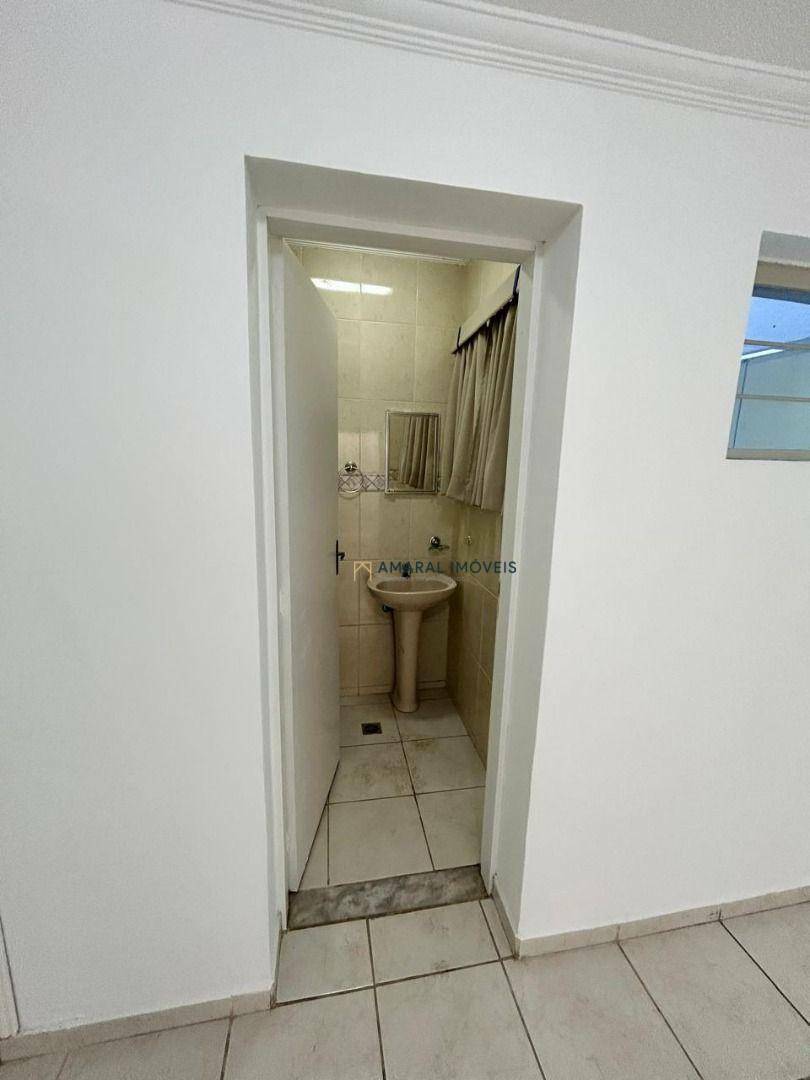 Casa à venda e aluguel com 4 quartos, 416m² - Foto 26