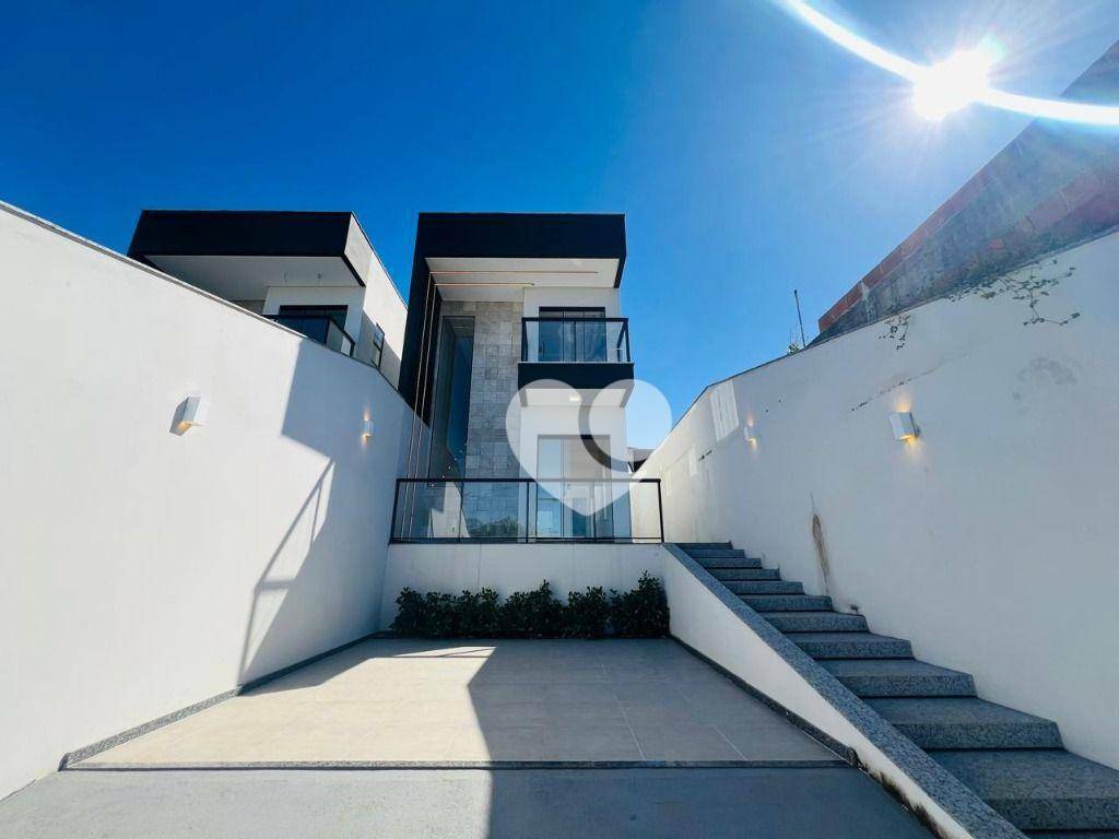 Casa à venda com 3 quartos, 125m² - Foto 2