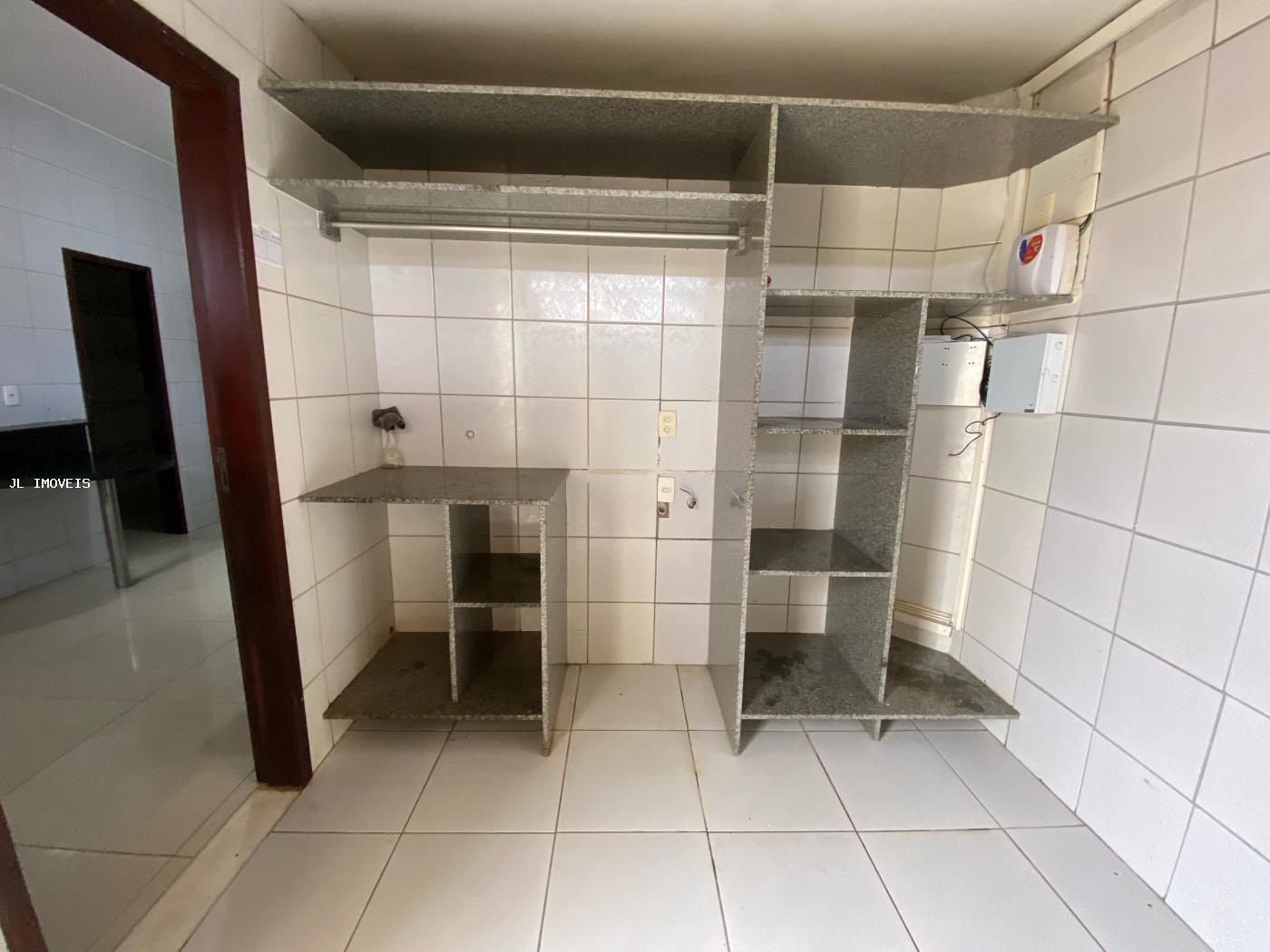 Casa à venda com 4 quartos, 800m² - Foto 25