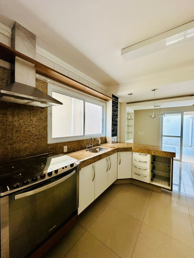 Casa de Condomínio à venda com 3 quartos, 133m² - Foto 21