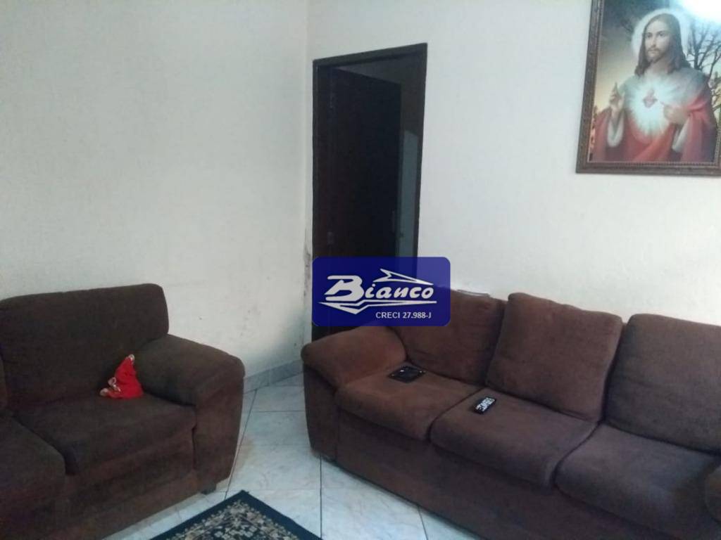 Casa à venda com 3 quartos, 200m² - Foto 3