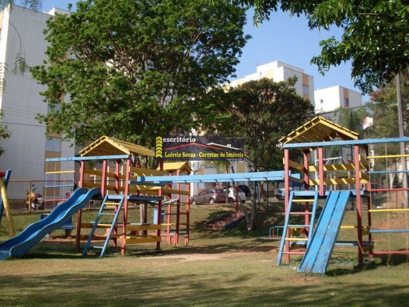 Apartamento para alugar com 2 quartos, 60m² - Foto 41