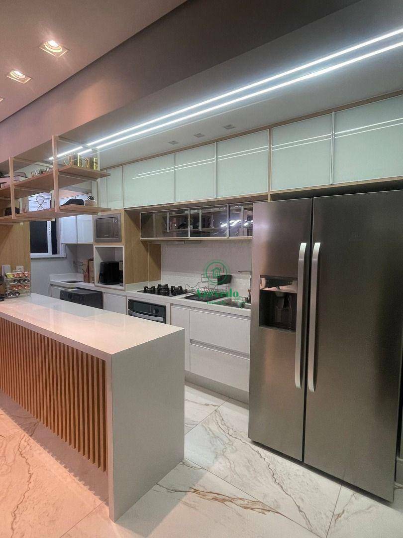 Apartamento à venda e aluguel com 2 quartos, 60m² - Foto 14