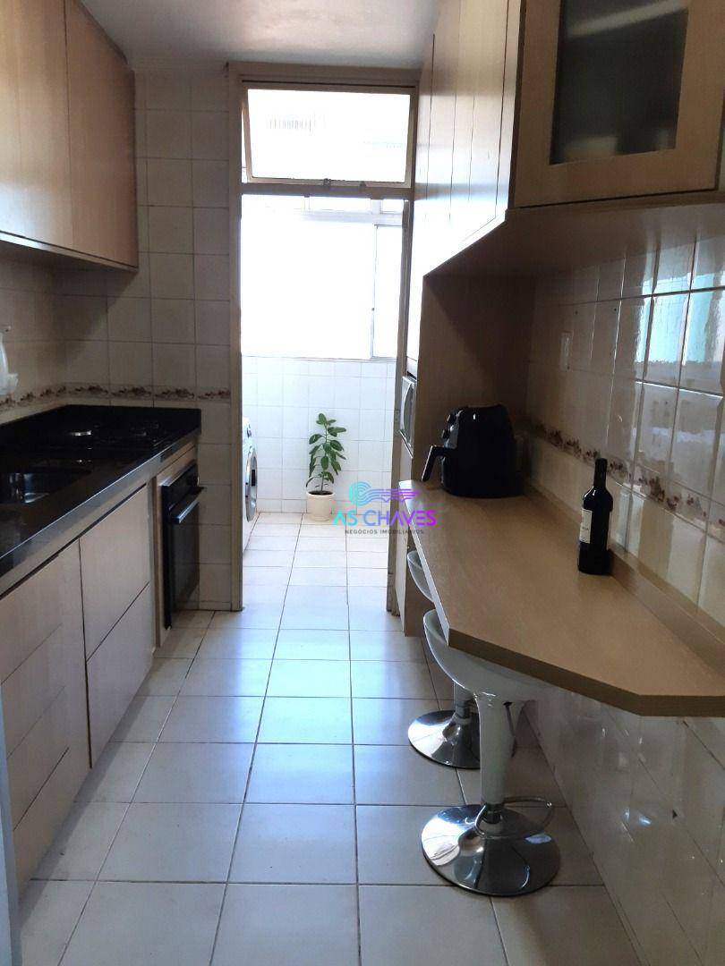 Apartamento à venda com 3 quartos, 100m² - Foto 19