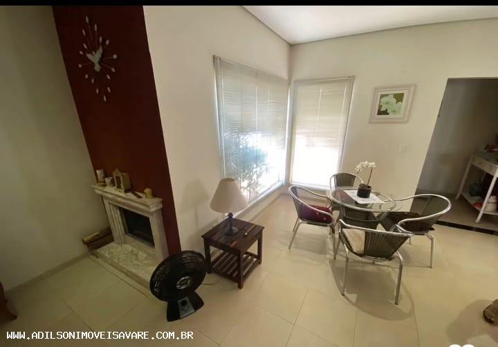 Casa à venda com 2 quartos, 219m² - Foto 3