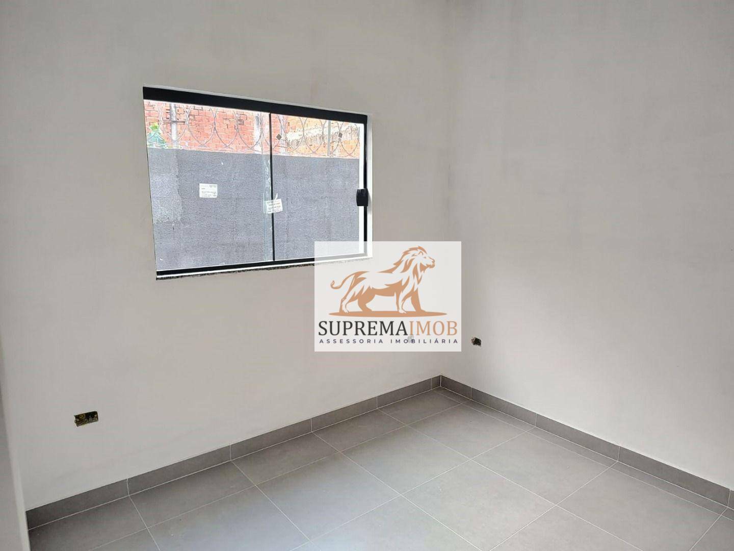 Casa à venda com 2 quartos, 63m² - Foto 12