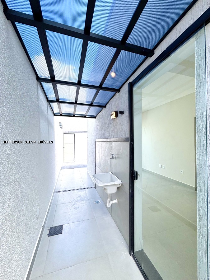 Casa à venda com 2 quartos, 56m² - Foto 21