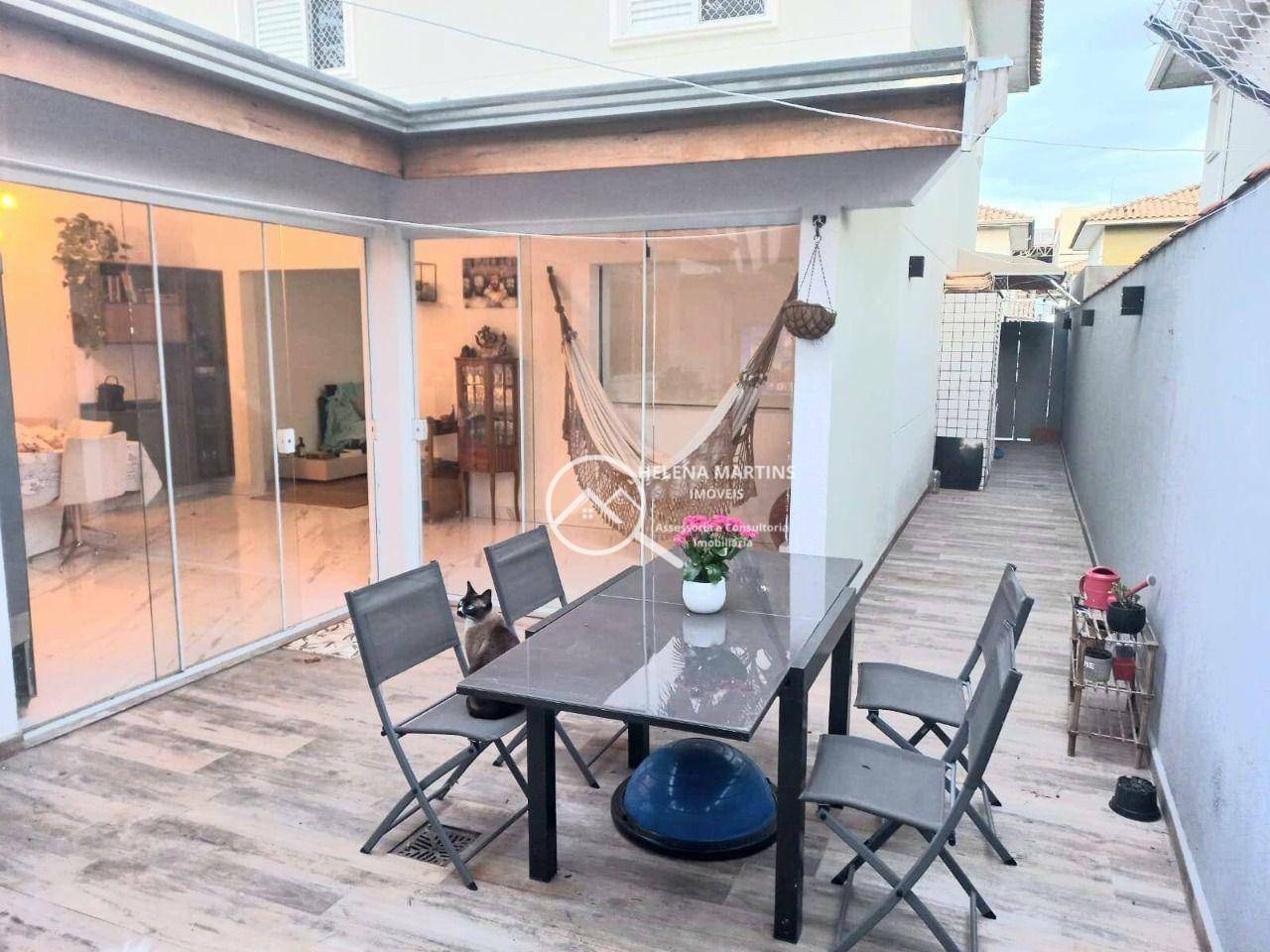 Casa de Condomínio à venda com 3 quartos, 170m² - Foto 1