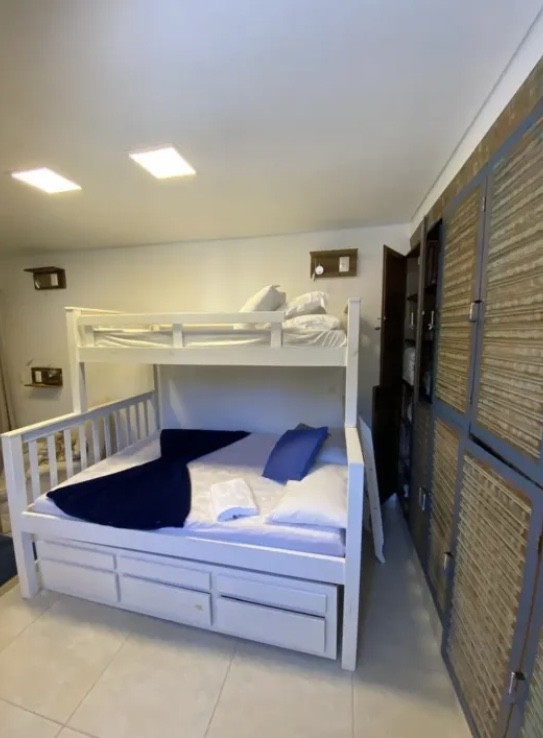 Casa para alugar com 3 quartos, 350m² - Foto 8
